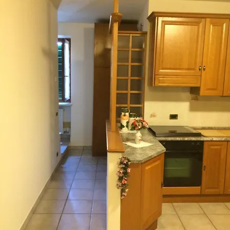 Locazione Turistica Isabella Apartamento Castelnuovo del Garda
